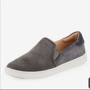 UGG Slip On Cas Sneaker